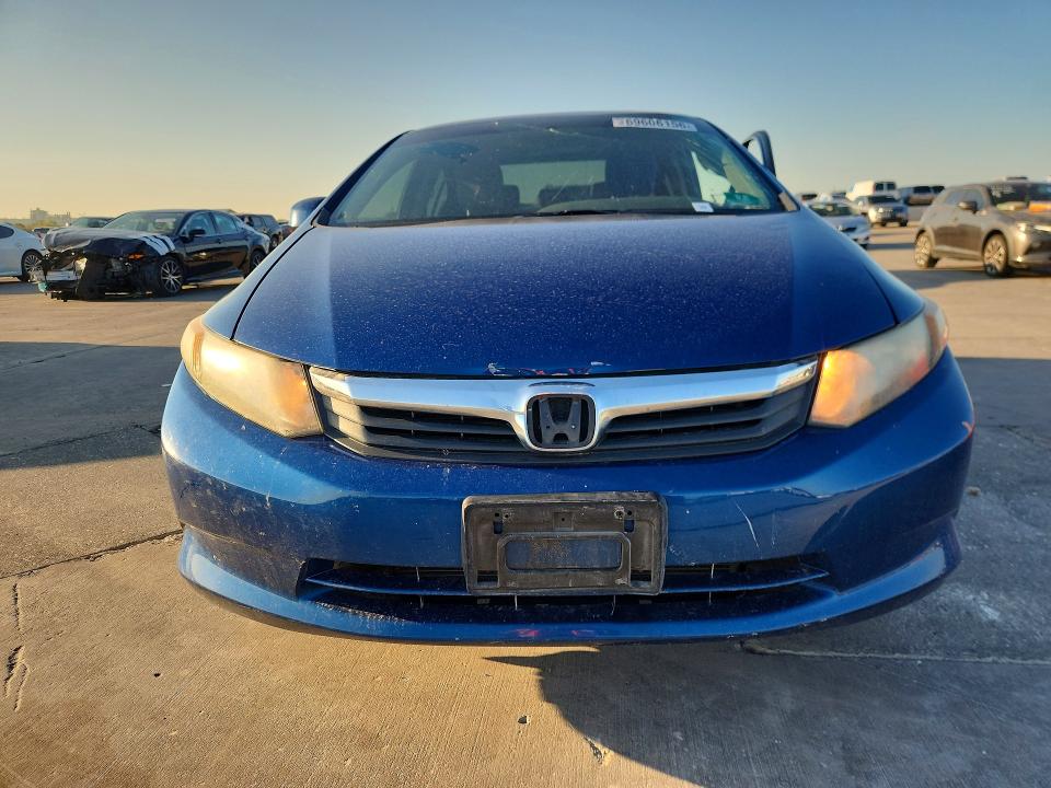 69606156 :رقم المزاد ، 19XFB2F57CE322777 vin ، 2012 Honda Civic مزاد بيع