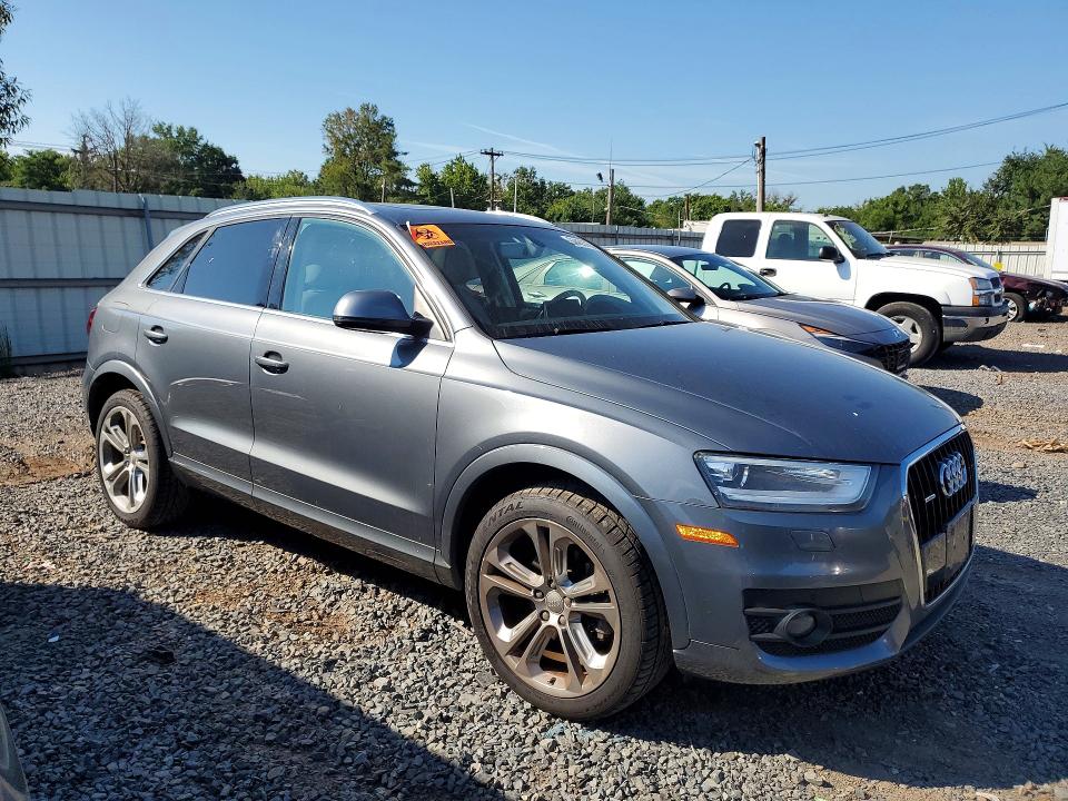 68485766 :رقم المزاد ، WA1GFCFS9FR014503 vin ، 2015 Audi Q3 مزاد بيع