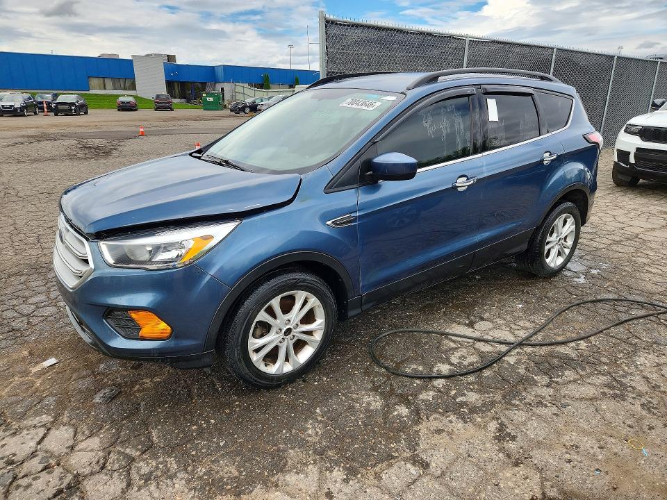 Продаж на аукціоні авто 2018 Ford Escape, vin: 1FMCU9GD0JUC40475, номер лоту: 70043646