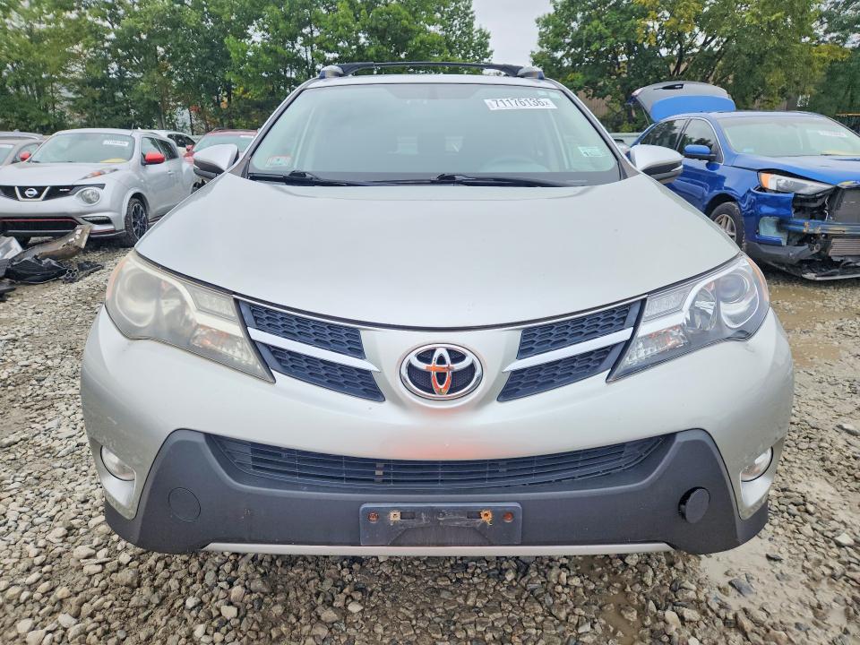 2014 Toyota Rav4 მანქანა იყიდება აუქციონზე, vin: JTMRFREV7ED050831, აუქციონის ნომერი: 71176136