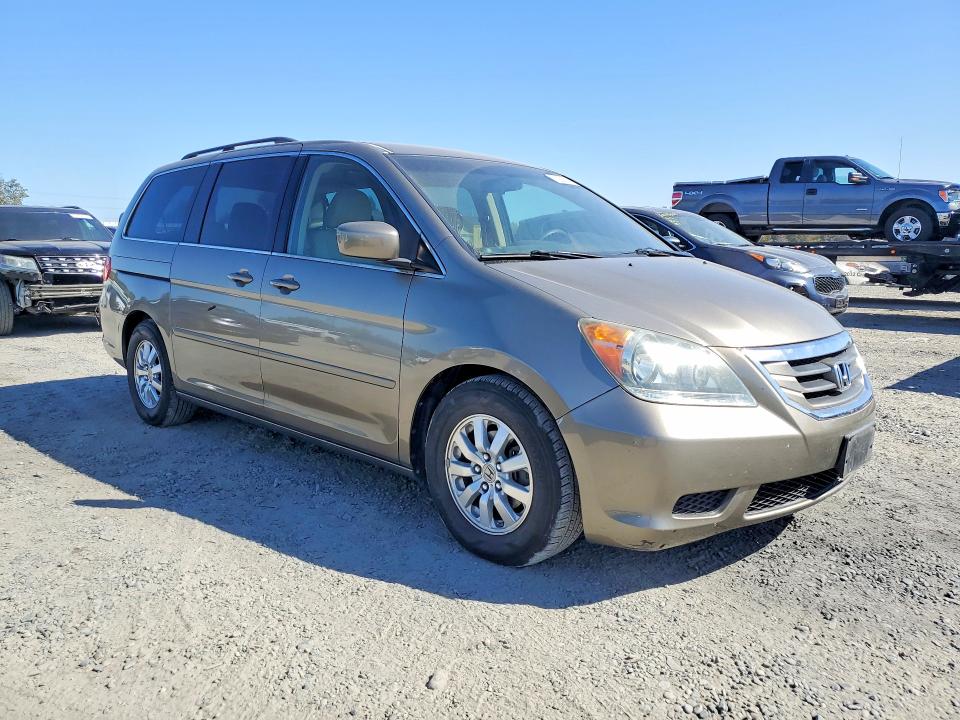 71268556 :رقم المزاد ، 5FNRL3H49AB038000 vin ، 2010 Honda Odyssey مزاد بيع
