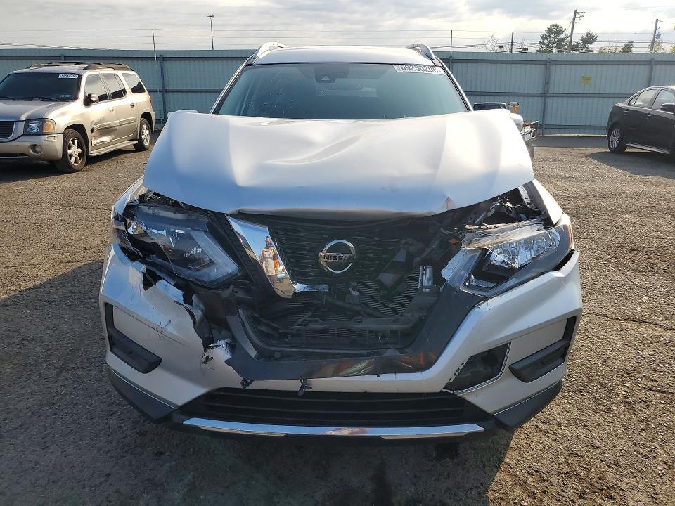 Продажа на аукционе авто 2020 Nissan Rogue, vin: JN8AT2MV1LW137354, номер лота: 69250296