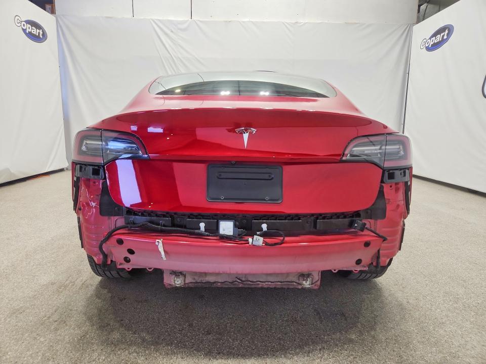Продажа на аукционе авто 2023 Tesla Model 3, vin: 5YJ3E1EA3PF460268, номер лота: 70998186