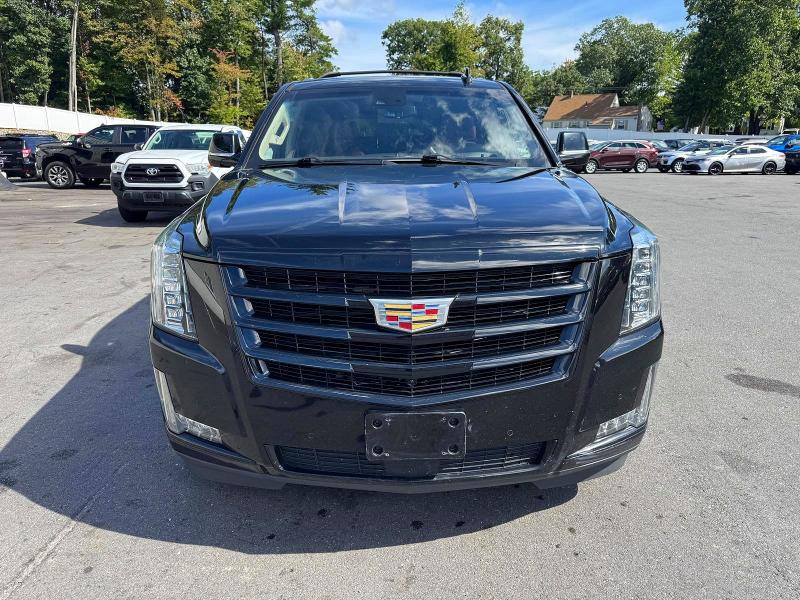 2019 Cadillac Escalade მანქანა იყიდება აუქციონზე, vin: 1GYS4CKJ8KR349999, აუქციონის ნომერი: 70083906