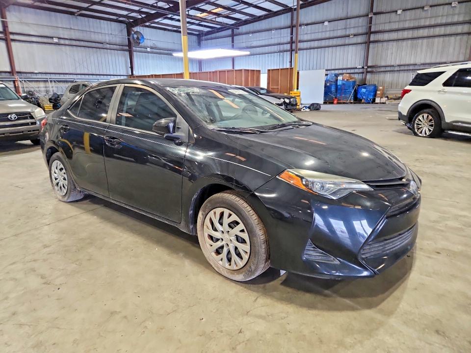 67851326 :رقم المزاد ، 5YFBURHE6KP909127 vin ، 2019 Toyota Corolla مزاد بيع