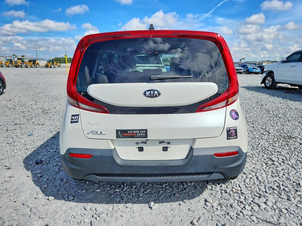 71301166 :رقم المزاد ، KNDJ23AU2M7771672 vin ، 2021 Kia Soul مزاد بيع