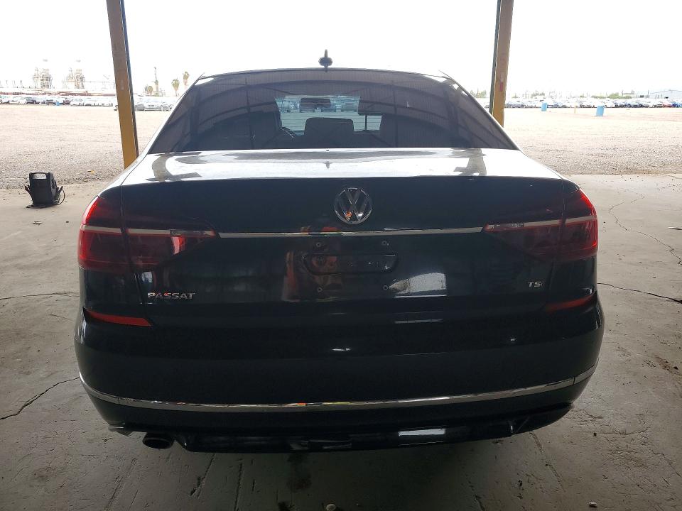Продажа на аукционе авто 2017 Volkswagen Passat, vin: 1VWDT7A30HC012103, номер лота: 69589846