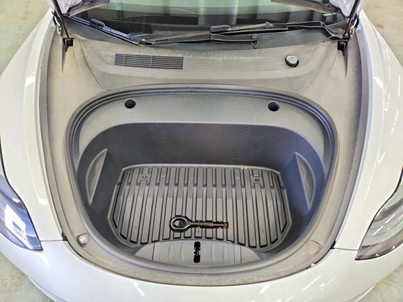 Продажа на аукционе авто 2023 Tesla Model 3, vin: 5YJ3E1EA1PF580571, номер лота: 68016076