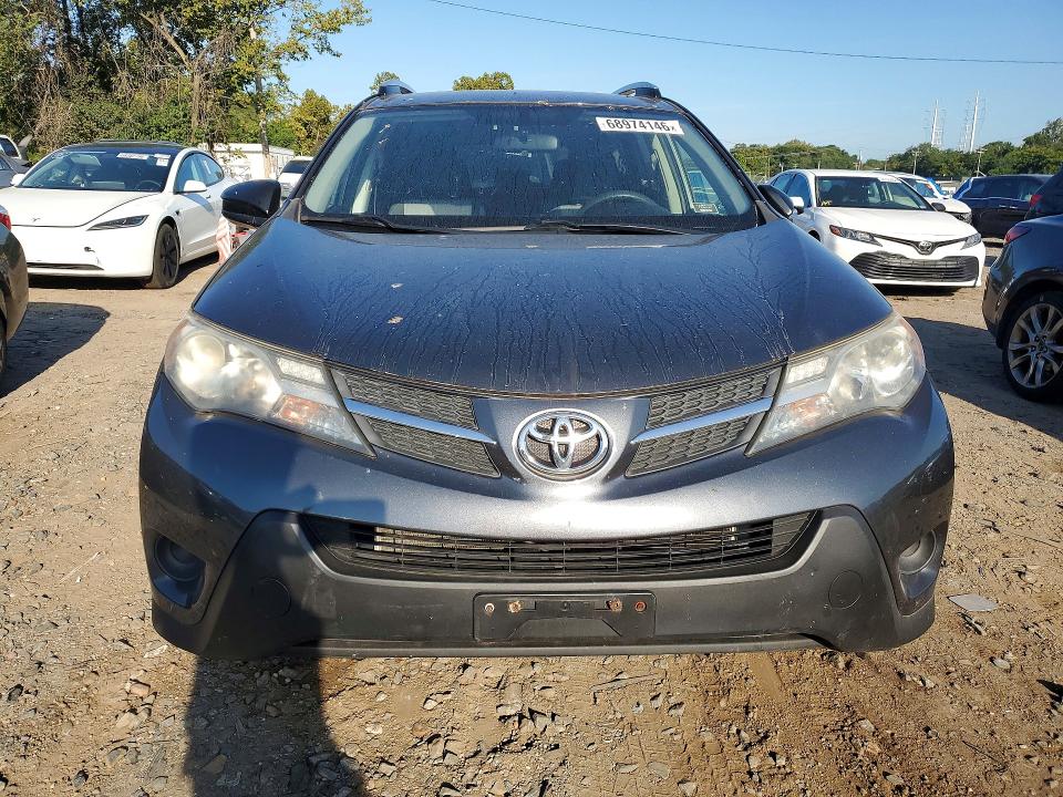 2015 Toyota Rav4 მანქანა იყიდება აუქციონზე, vin: JTMBFREV0FD118907, აუქციონის ნომერი: 68974146