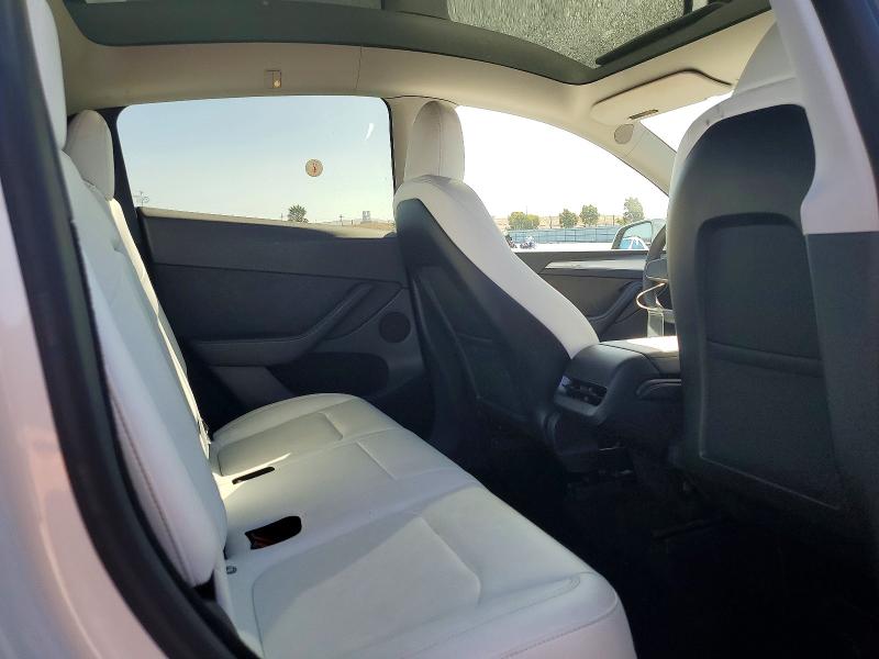 Auction sale of the 2023 Tesla Model Y, vin: 7SAYGDEEXPF740759, lot number: 68198186