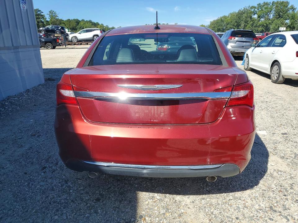 68065996 :رقم المزاد ، 1C3CCBCG8DN650250 vin ، 2013 Chrysler 200 مزاد بيع
