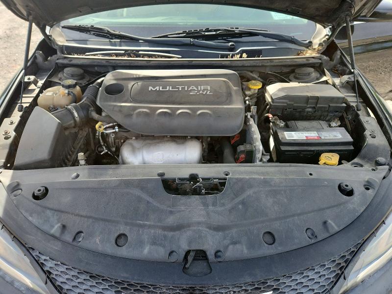 Продаж на аукціоні авто 2015 Chrysler 200, vin: 1C3CCCAB6FN743252, номер лоту: 67980076