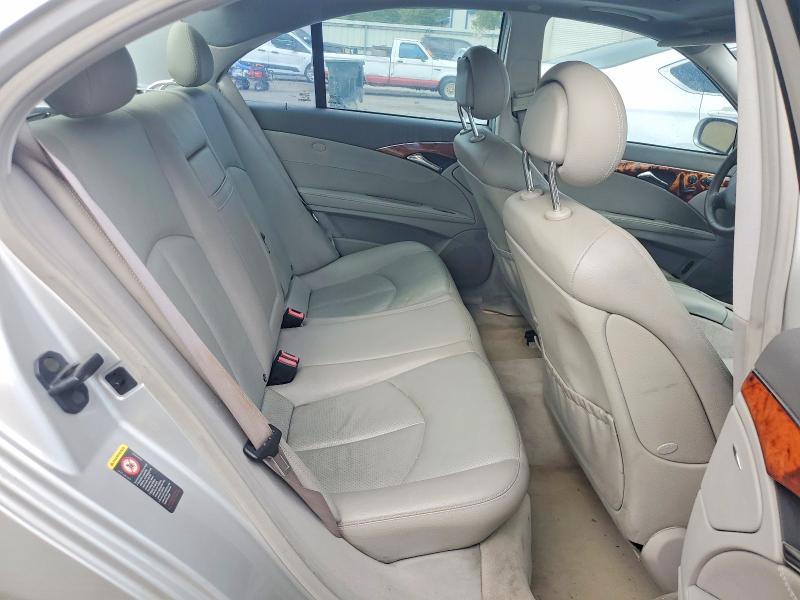 2004 Mercedes-benz E მანქანა იყიდება აუქციონზე, vin: WDBUF65J04A408095, აუქციონის ნომერი: 67182046