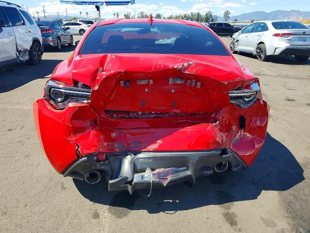 70024976 :رقم المزاد ، JF1ZNAA11H8704412 vin ، 2017 Toyota 86 مزاد بيع