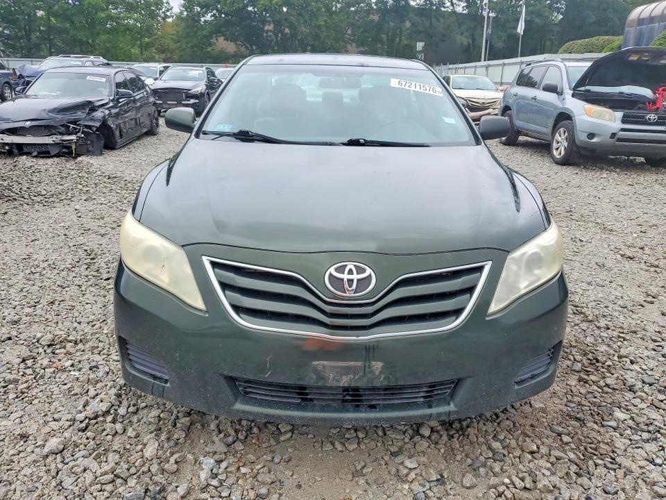 67211576 :رقم المزاد ، 4T4BF3EKXAR081524 vin ، 2010 Toyota Camry مزاد بيع
