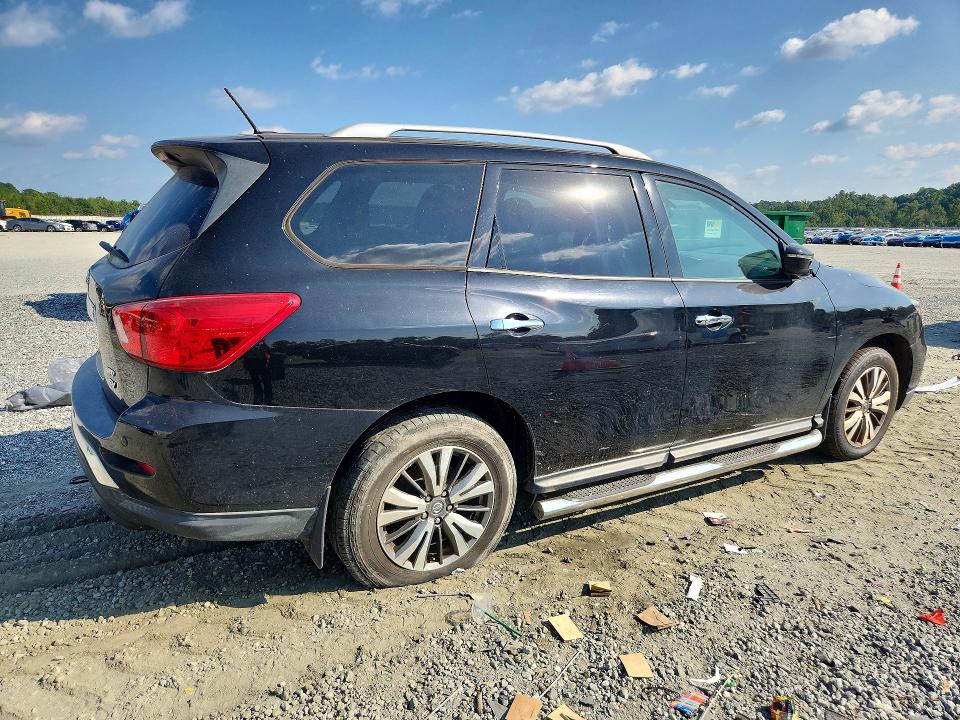 Продажа на аукционе авто 2018 Nissan Pathfinder, vin: 5N1DR2MM6JC661298, номер лота: 69503266