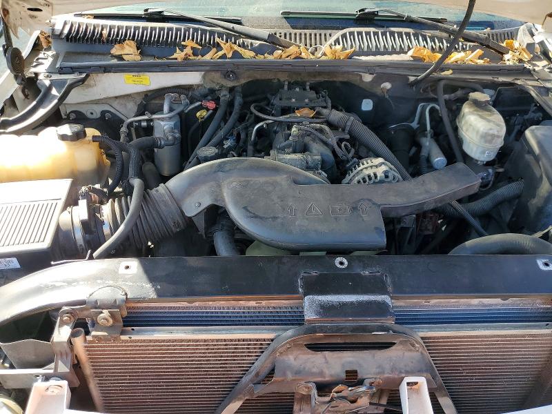 Продаж на аукціоні авто 2004 Chevrolet Suburban, vin: 3GNFK16Z34G122019, номер лоту: 69800436