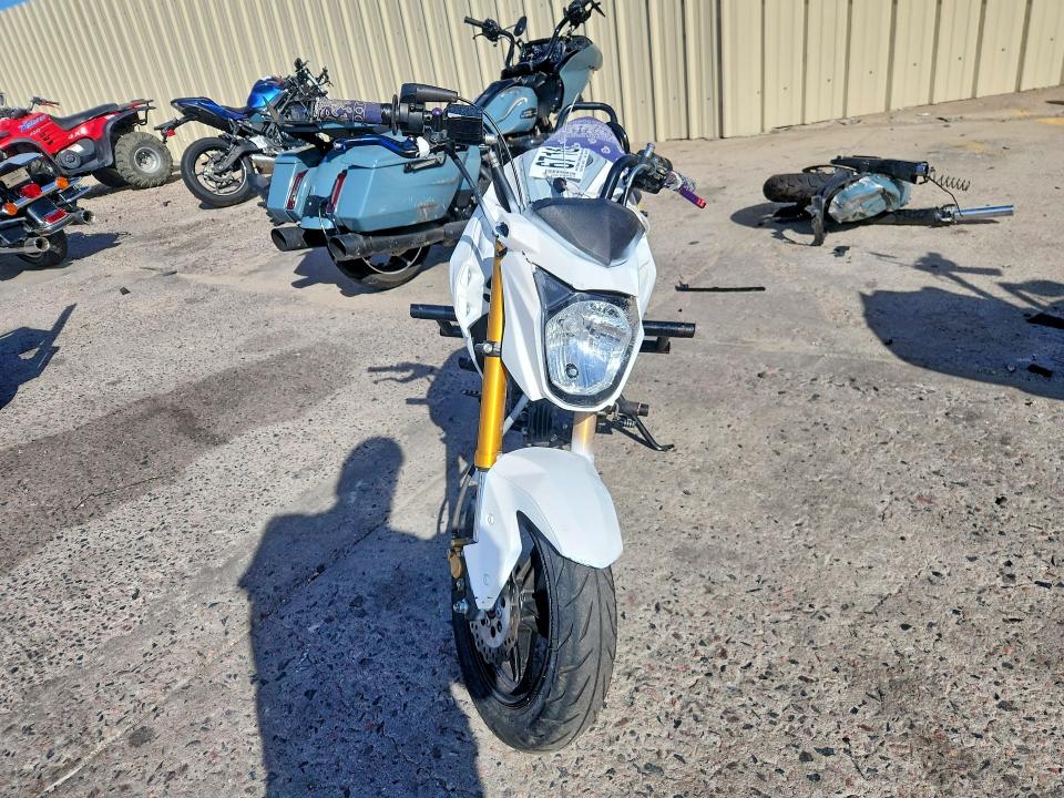 67160836 :رقم المزاد ، JKABRRJ13NDA23585 vin ، 2022 Kawasaki Br125 مزاد بيع