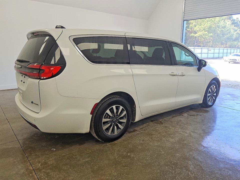 Aukcja sprzedaży 2023 Chrysler Pacifica, vin: 2C4RC1L78PR611858, numer aukcji: 70525246