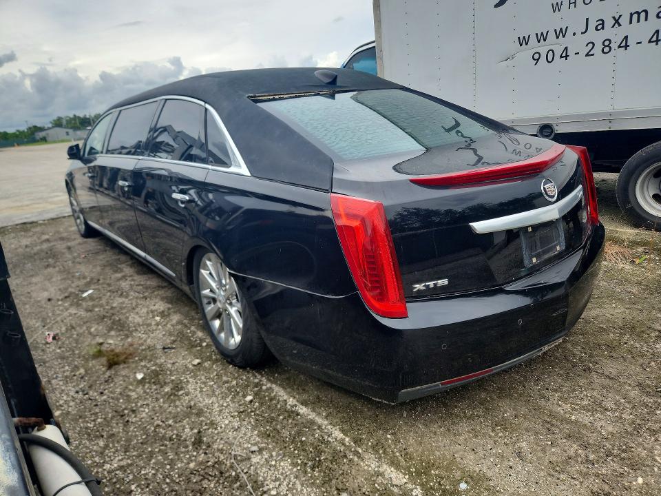 Продажа на аукционе авто 2015 Cadillac Xts, vin: 2GEXG6U32F9550467, номер лота: 69585776