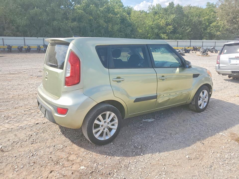 2013 Kia Soul მანქანა იყიდება აუქციონზე, vin: KNDJT2A6XD7591638, აუქციონის ნომერი: 70312026