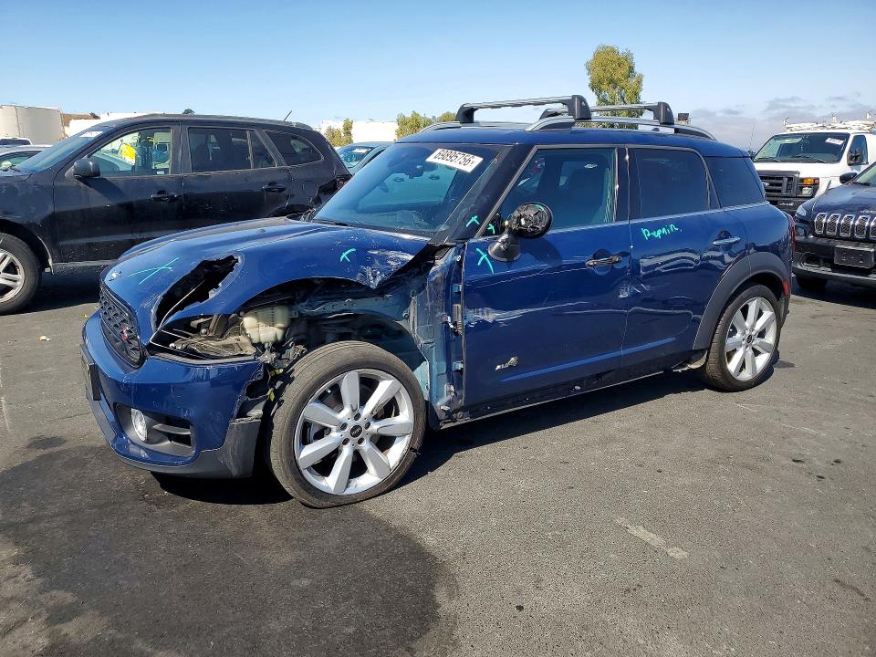 Продаж на аукціоні авто 2019 Mini Cooper, vin: WMZYT5C50K3E62951, номер лоту: 69895756