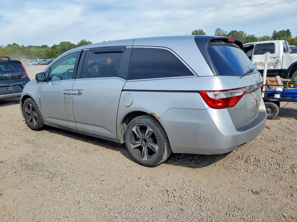 2011 Honda Odyssey მანქანა იყიდება აუქციონზე, vin: 5FNRL5H68BB047253, აუქციონის ნომერი: 70495836