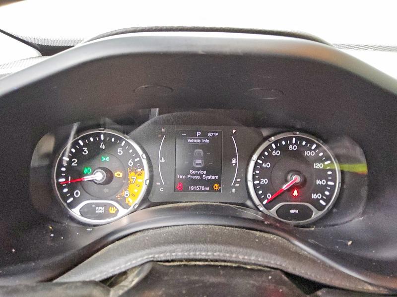 Aukcja sprzedaży 2015 Jeep Renegade, vin: ZACCJBBT8FPB45724, numer aukcji: 69186496
