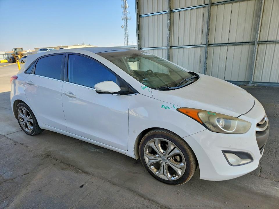 Auction sale of the 2013 Hyundai Elantra Gt, vin: KMHD35LE9DU036633, lot number: 70150146