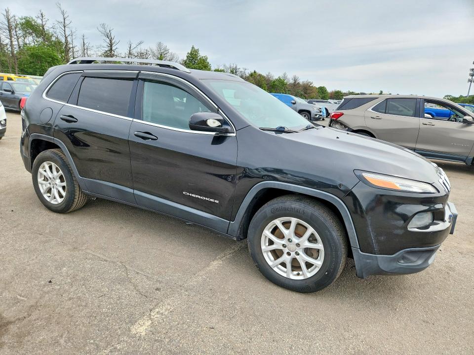 Продажа на аукционе авто 2015 Jeep Cherokee, vin: 1C4PJMCB9FW788234, номер лота: 67323126