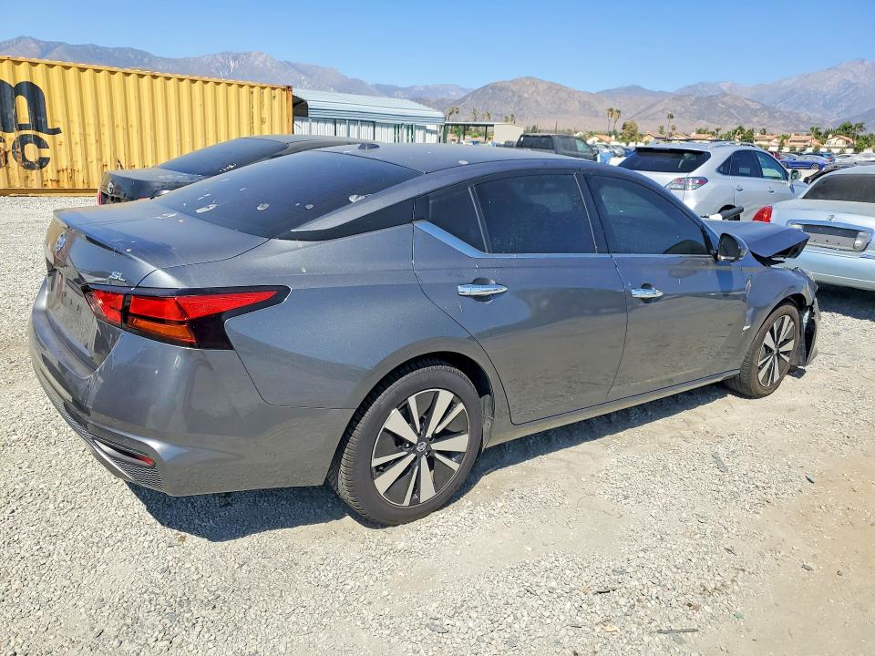 2019 Nissan Altima მანქანა იყიდება აუქციონზე, vin: 1N4BL4EV6KC157230, აუქციონის ნომერი: 67645936