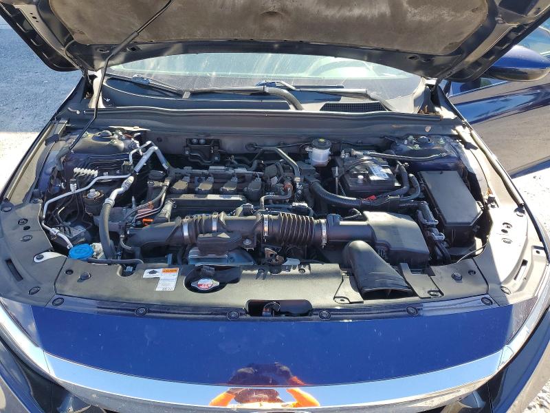 69406036 :رقم المزاد ، 1HGCV1F18JA225798 vin ، 2018 Honda Accord مزاد بيع