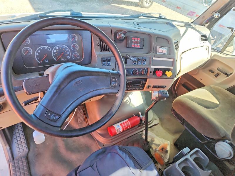 Продажа на аукционе авто 2002 Sterling Truck M, vin: 2FZAAHAK22AH97221, номер лота: 67376936