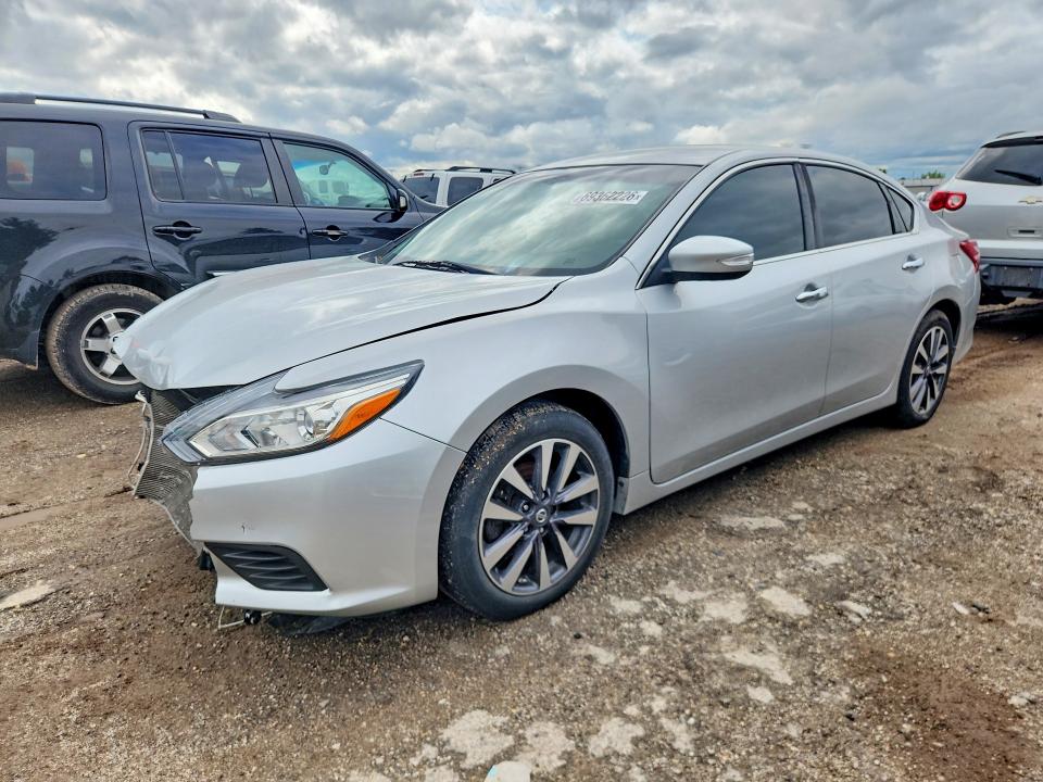 69362226 :رقم المزاد ، 1N4AL3AP7HC201841 vin ، 2017 Nissan Altima مزاد بيع