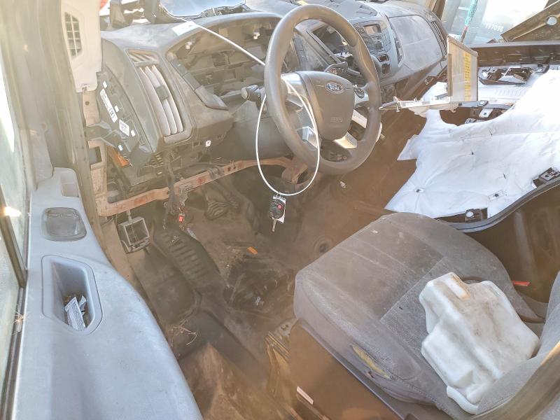 70656746 :رقم المزاد ، 1FTYR3XM5KKB29068 vin ، 2019 Ford Transit مزاد بيع