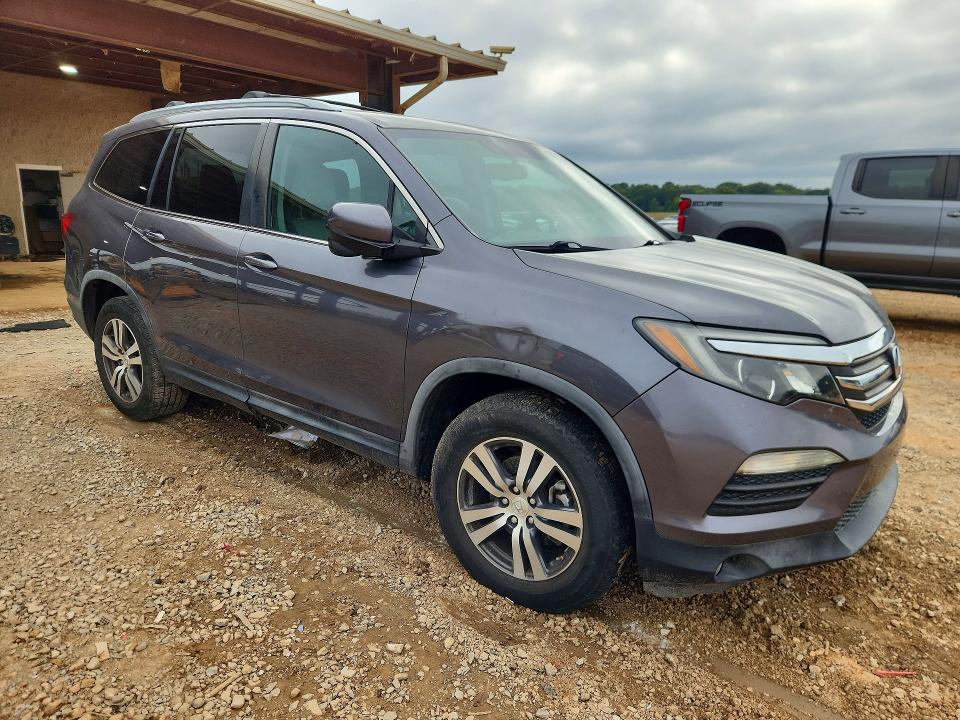 Продаж на аукціоні авто 2017 Honda Pilot, vin: 5FNYF5H80HB013675, номер лоту: 69546286
