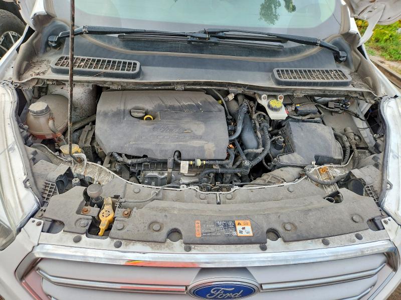 2017 Ford Escape მანქანა იყიდება აუქციონზე, vin: 1FMCU0GD4HUD22585, აუქციონის ნომერი: 70558046