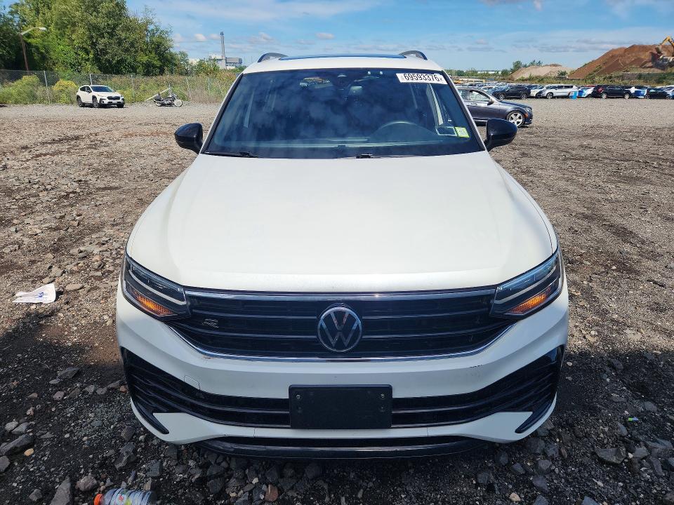 69593376 :رقم المزاد ، 3VV8B7AX3RM079208 vin ، 2024 Volkswagen Tiguan مزاد بيع