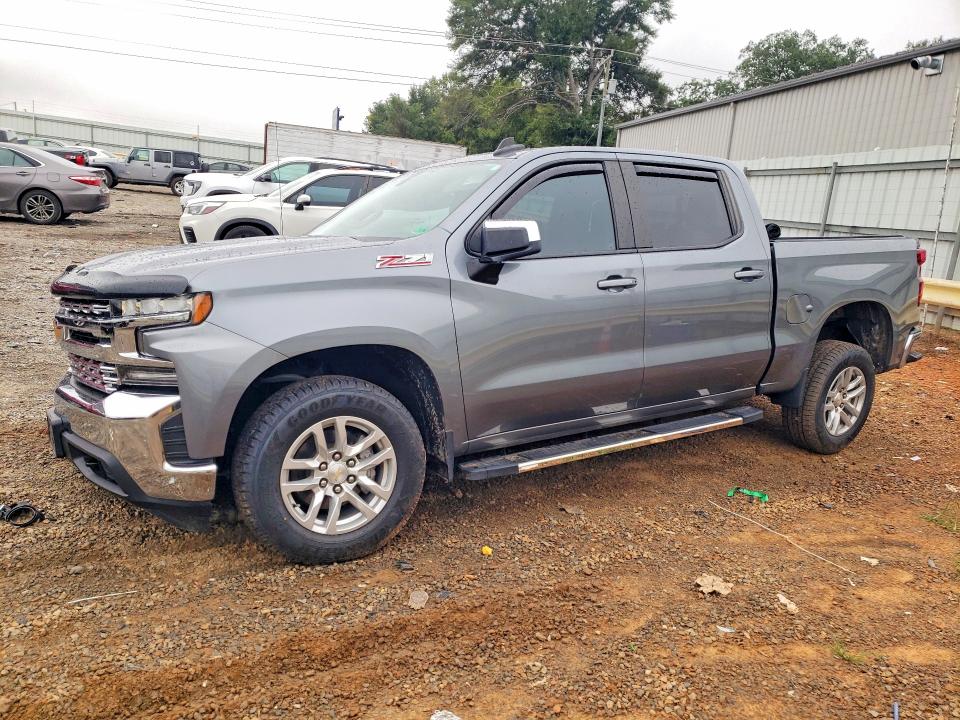 2020 Chevrolet Silverado მანქანა იყიდება აუქციონზე, vin: 3GCUYDED8LG417489, აუქციონის ნომერი: 69858666