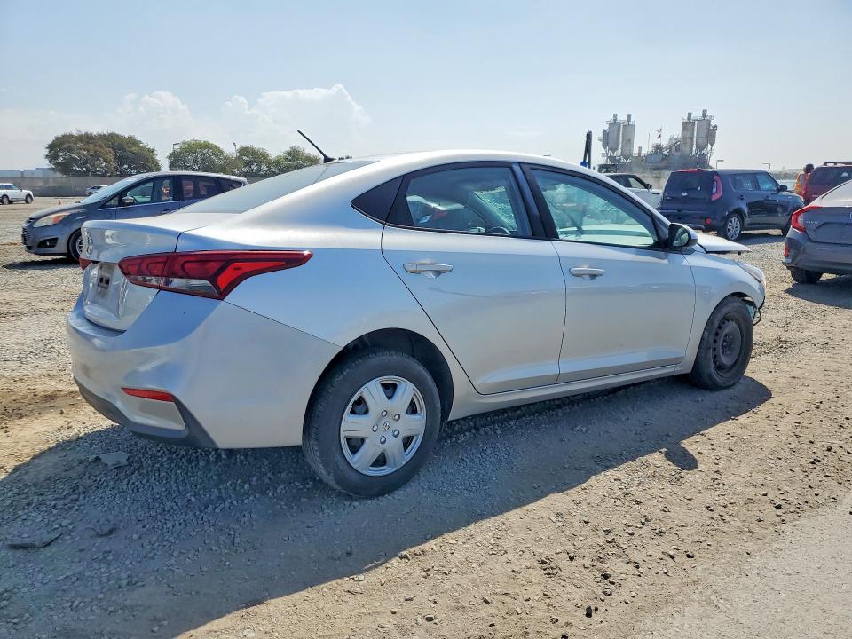 70021276 :رقم المزاد ، 3KPC24A64LE112748 vin ، 2020 Hyundai Accent مزاد بيع