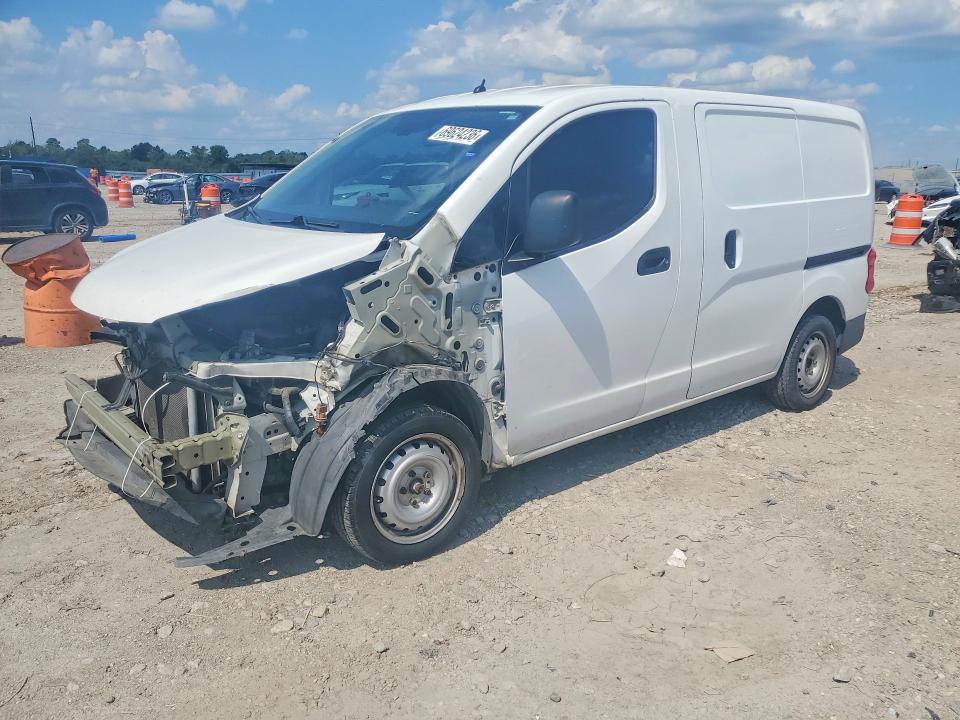 69624236 :رقم المزاد ، 3N6CM0KN1FK700392 vin ، 2015 Nissan Nv200 مزاد بيع