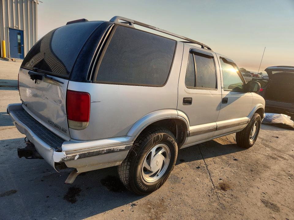 Aukcja sprzedaży 1996 Chevrolet Blazer, vin: 1GNDT13W4T2183692, numer aukcji: 68402716