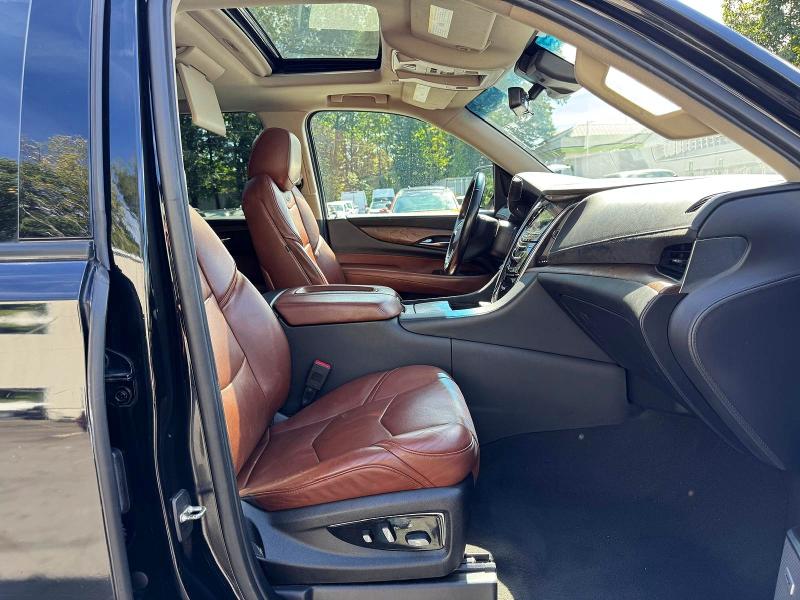 2019 Cadillac Escalade მანქანა იყიდება აუქციონზე, vin: 1GYS4CKJ8KR349999, აუქციონის ნომერი: 70083906