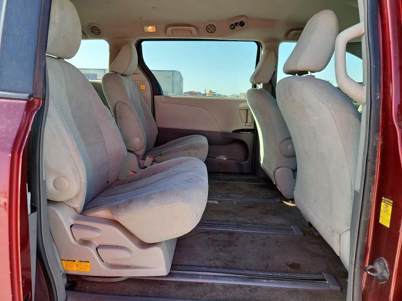 69053246 :رقم المزاد ، 5TDZK3DC5DS307254 vin ، 2013 Toyota Sienna مزاد بيع