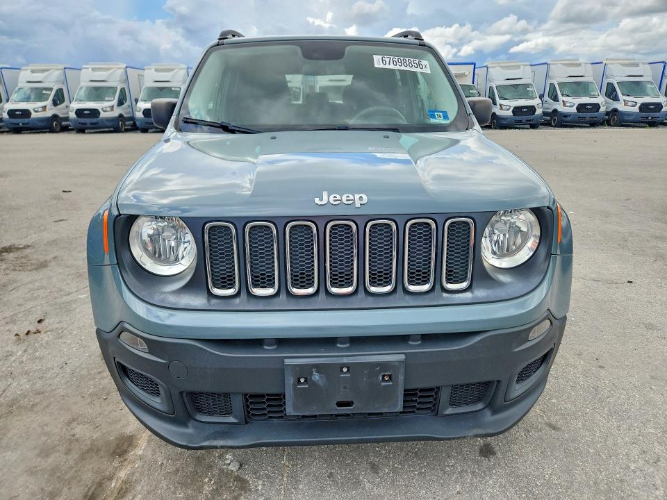 67698856 :رقم المزاد ، ZACCJBAT5GPE43327 vin ، 2016 Jeep Renegade مزاد بيع