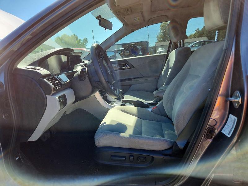 69684486 :رقم المزاد ، 1HGCR2F72HA095235 vin ، 2017 Honda Accord مزاد بيع