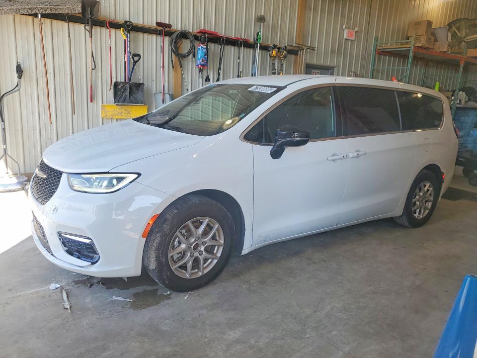 Auction sale of the 2025 Chrysler Pacifica, vin: 2C4RC1BG1SR540903, lot number: 67930886