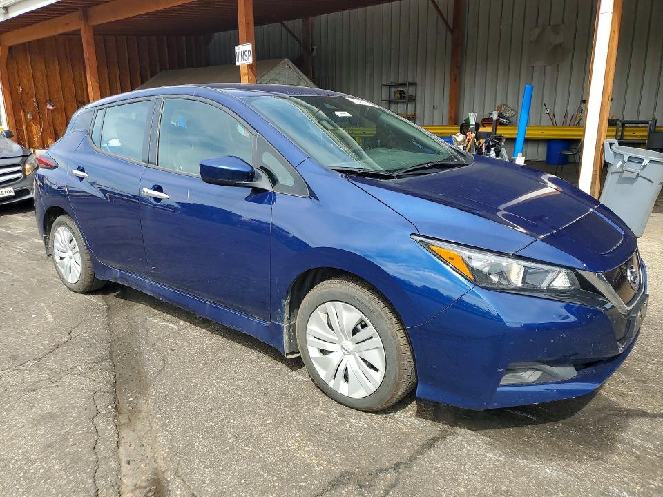 2022 Nissan Leaf მანქანა იყიდება აუქციონზე, vin: 1N4AZ1BV3NC560471, აუქციონის ნომერი: 69201596
