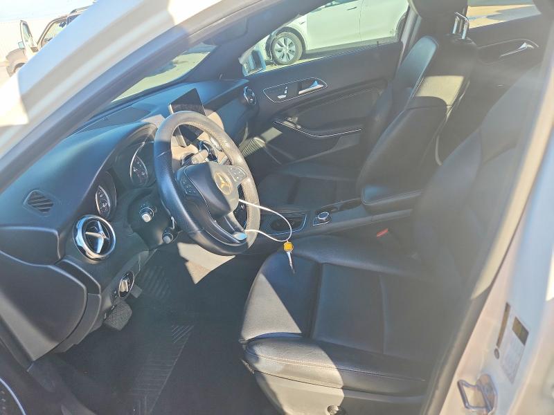 66829436 :رقم المزاد ، WDCTG4EB4KJ550688 vin ، 2019 Mercedes-benz Gla مزاد بيع