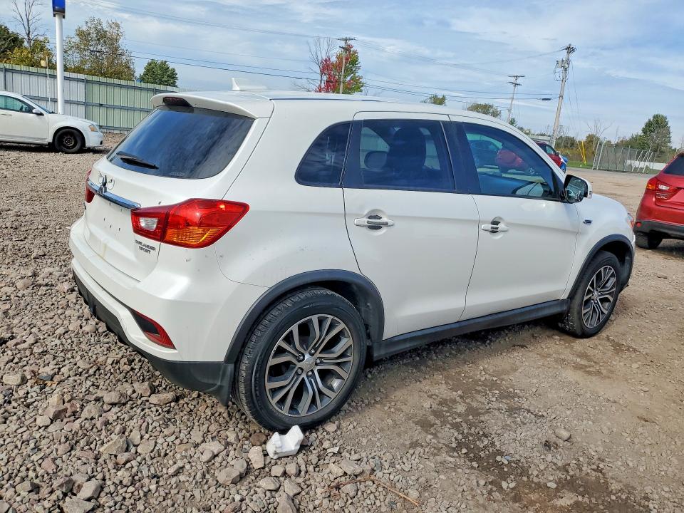 71026226 :رقم المزاد ، JA4AR3AU7KU000564 vin ، 2019 Mitsubishi Outlander Sport مزاد بيع